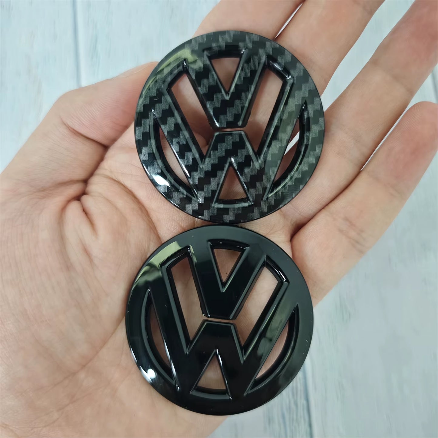 Car Carbon Fiber Pattern Logo Steering Wheel Decoration Sticker Accessories for Golf 7 Rline Logo Black
